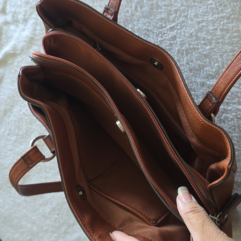 Handbag Bundle - image 5